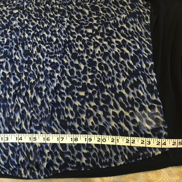 Dark Navy Blue Open Waterfall Cardigan With Pintuck Blue Animal Print Tank Top - Picture 13 of 16